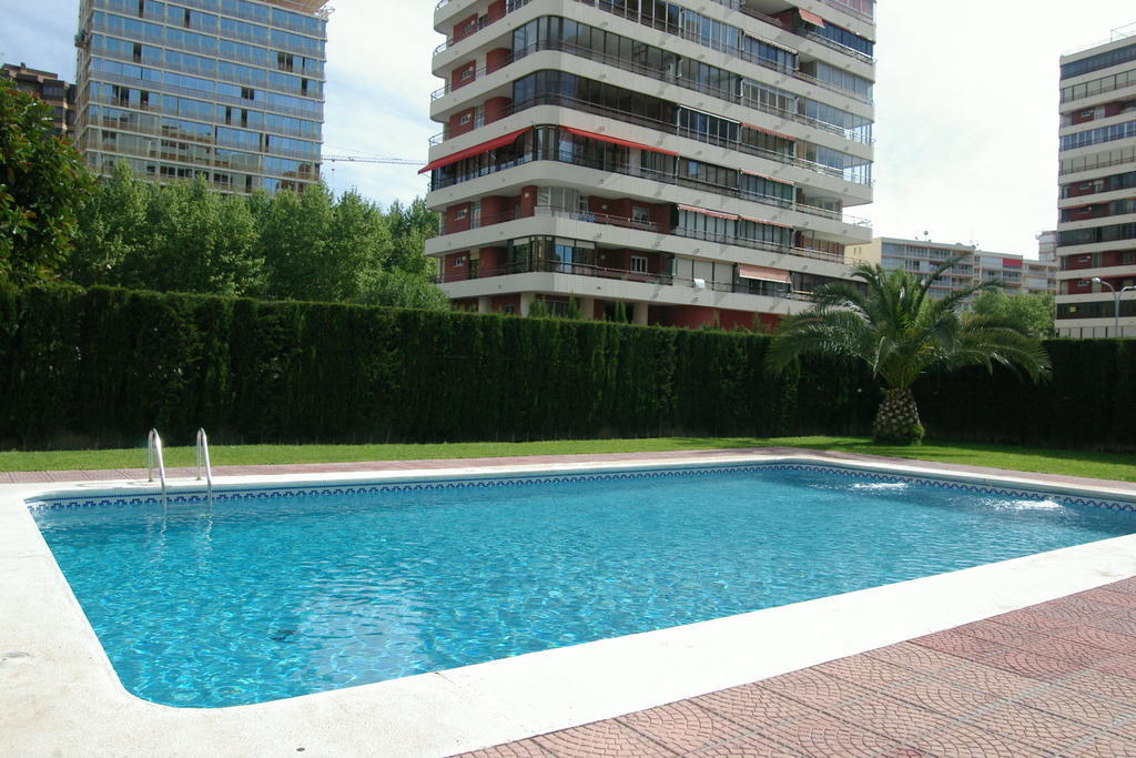 Apartamentos Carolina - Arca Rent Benidorm Szoba fotó